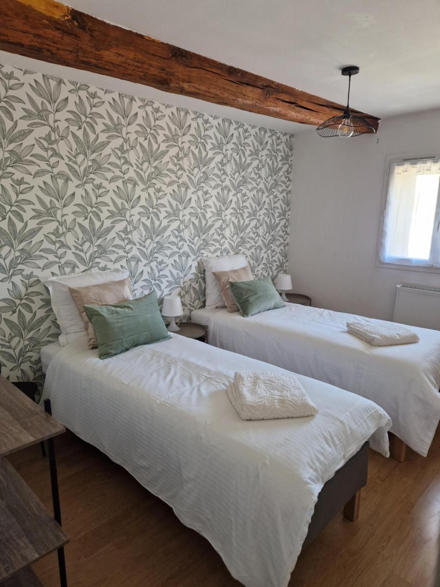 Maisons Cosy De Village Gurgy Exterior photo